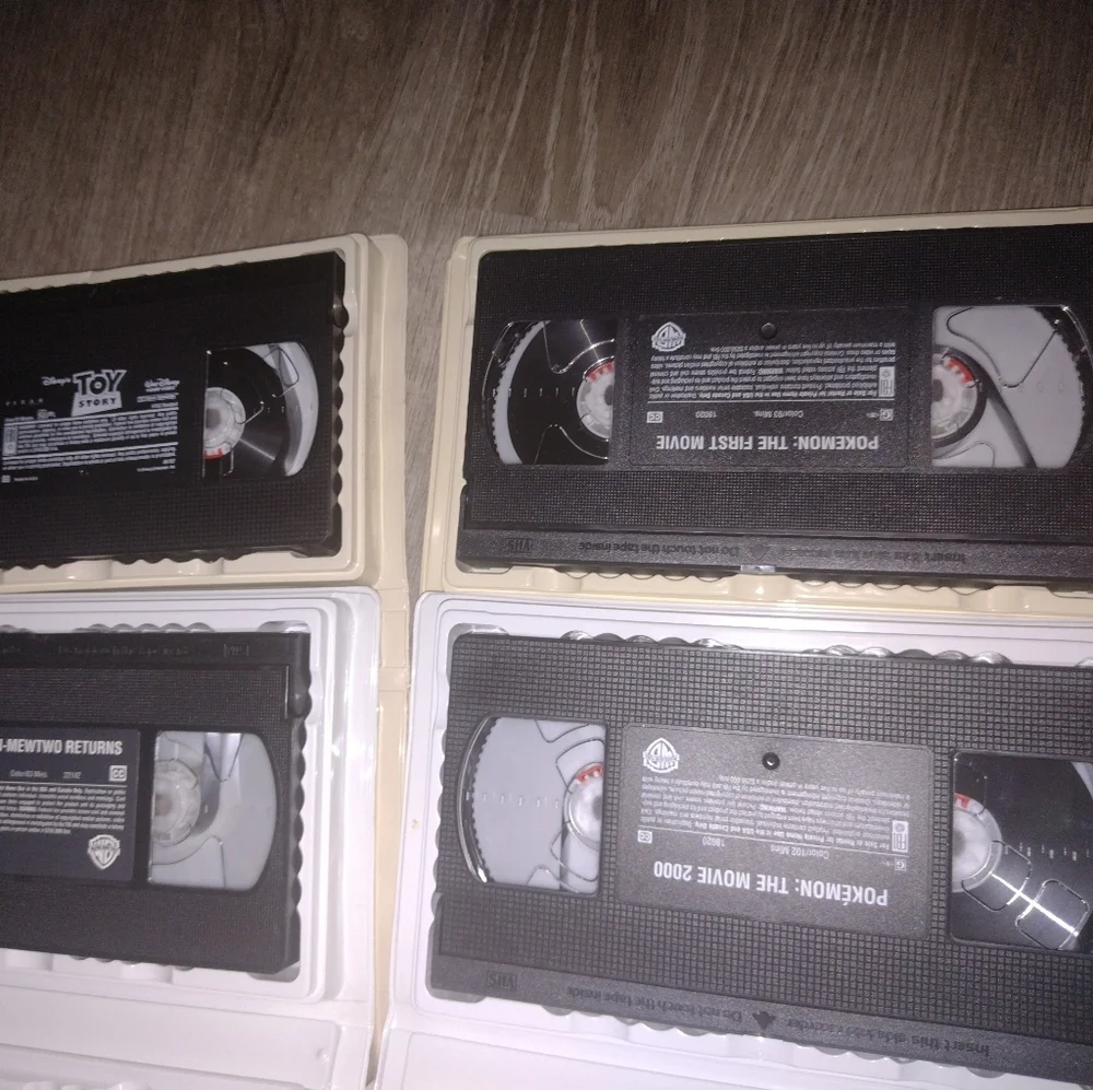 Pokemon &Toy Story VHS Bundle - Picture 2 of 3